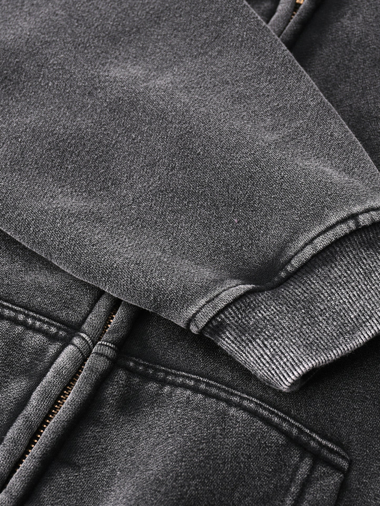 MOTISON -Zip- Boxy Hoodie